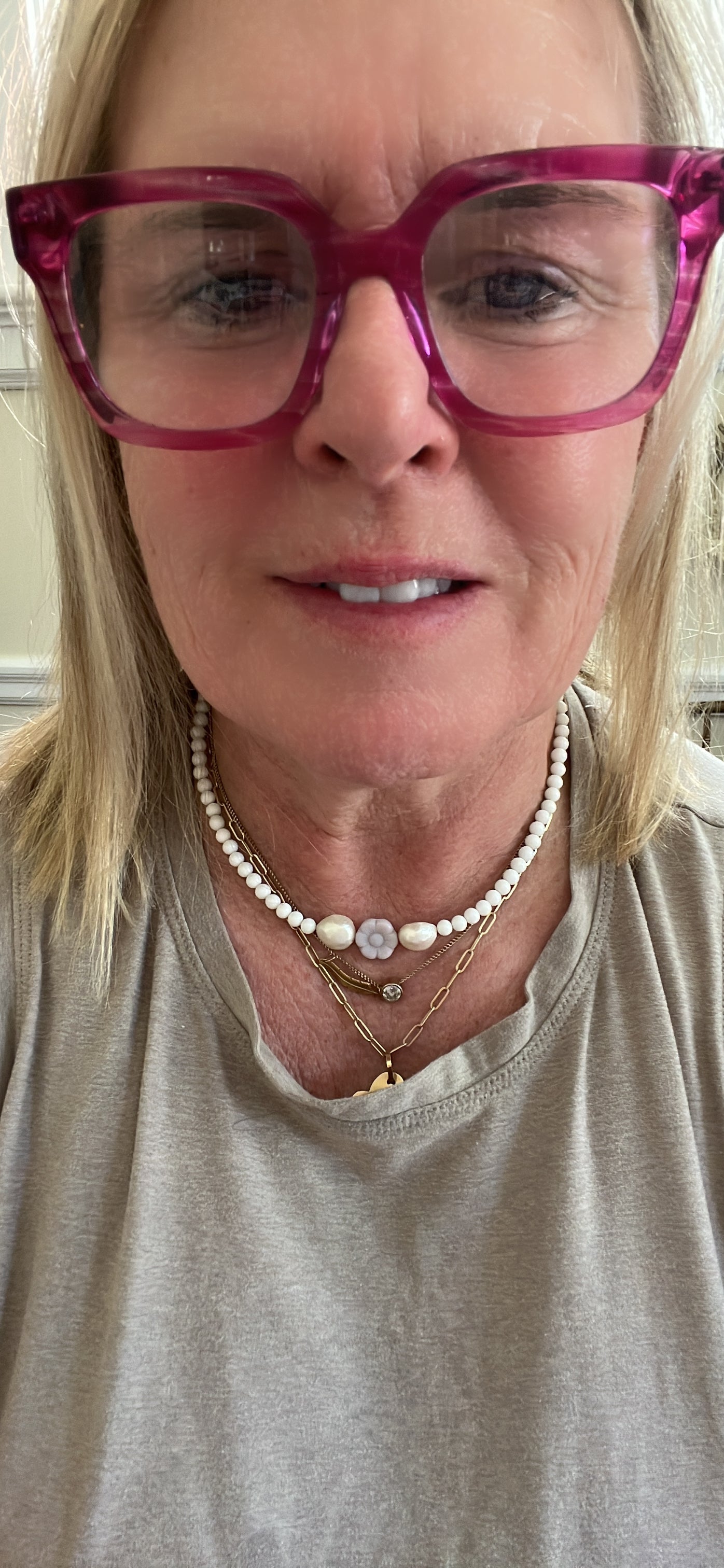 flower pearl necklace