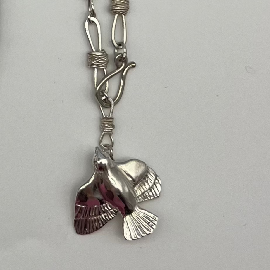 Silver Soar High necklace