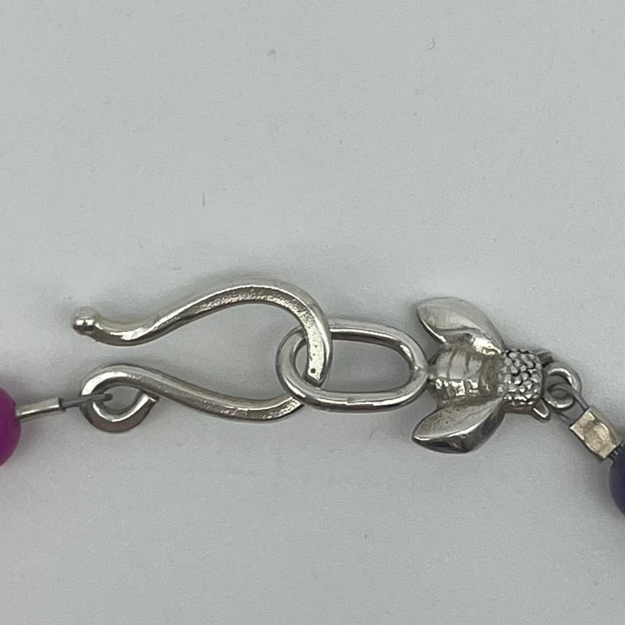 Color buzz bead Necklace