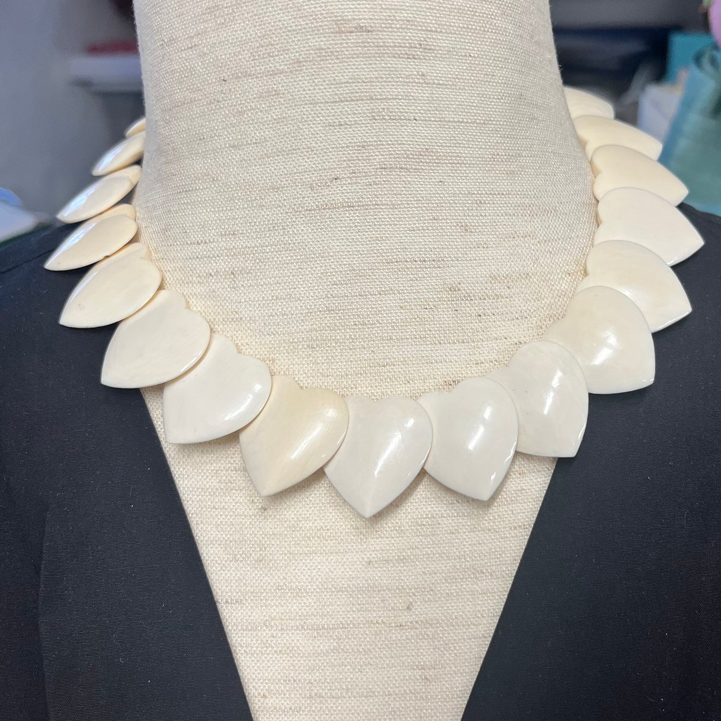Modern Heart Collar Necklace