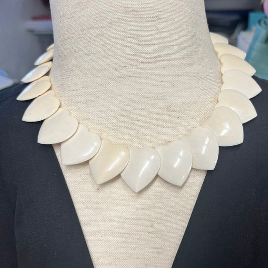 Modern Heart Collar Necklace
