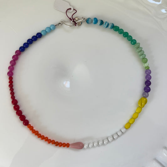 Color buzz bead Necklace